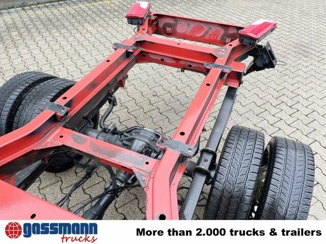 Mercedes-Benz Sprinter 516 CDI 4x2, Bi-Xenon - Alvaz teherautó, Kisteherautó: 3 kép. Mercedes-Benz Sprinter 516 CDI 4x2, Bi-Xenon - Alvaz teherautó, Kisteherautó: 3 kép.