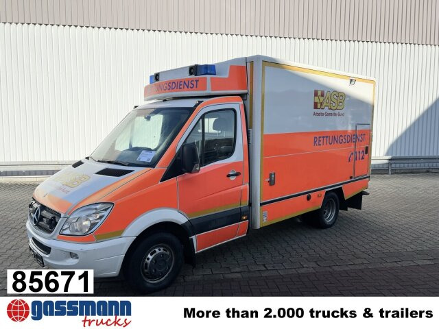 Mercedes-Benz Sprinter 516 CDI 4x2, Rettungswagen, Retarder - Furgon: 1 kép. Mercedes-Benz Sprinter 516 CDI 4x2, Rettungswagen, Retarder - Furgon: 1 kép.