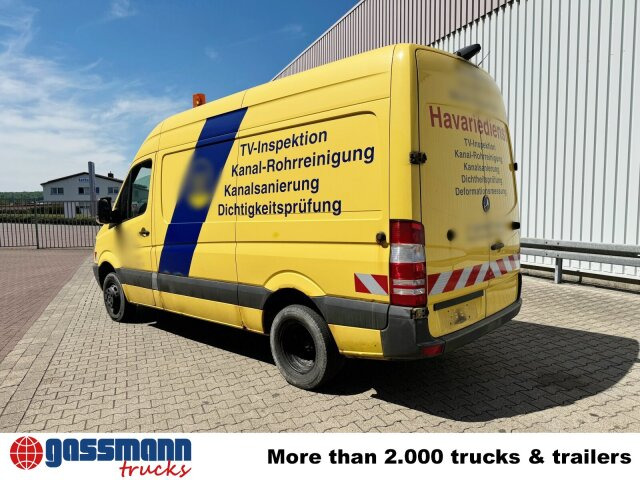 Mercedes-Benz Sprinter 516 KA 4x2, KaRo Hochdruckspüler - Utcaseprő gép: 5 kép. Mercedes-Benz Sprinter 516 KA 4x2, KaRo Hochdruckspüler - Utcaseprő gép: 5 kép.