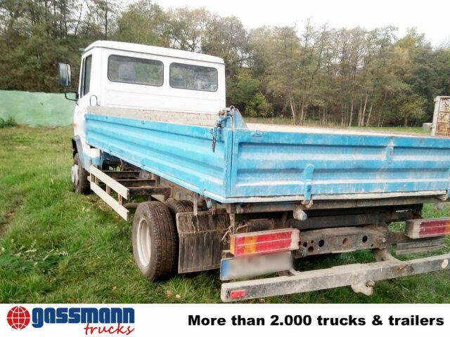 Mercedes-Benz Vario 612 DK 4x2, Kipper-Meiller - Billenőplatós kisteherautó: 3 kép. Mercedes-Benz Vario 612 DK 4x2, Kipper-Meiller - Billenőplatós kisteherautó: 3 kép.