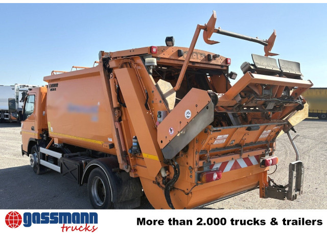 Mitsubishi Fuso 7C18 4x2, Zöller Micro XL 7, Zöller - Utcaseprő gép: 4 kép. Mitsubishi Fuso 7C18 4x2, Zöller Micro XL 7, Zöller - Utcaseprő gép: 4 kép.