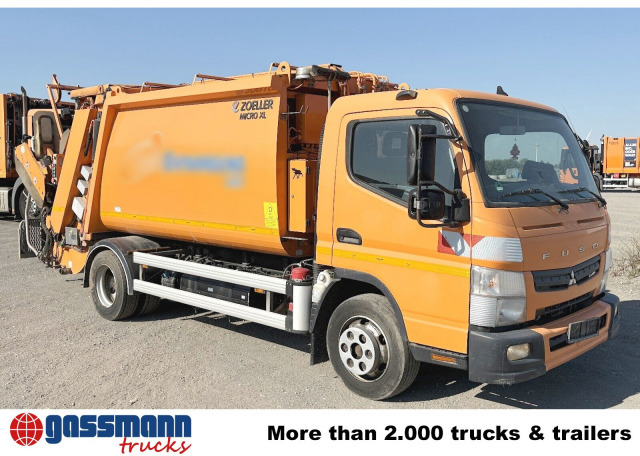 Mitsubishi Fuso 7C18 4x2, Zöller Micro XL 7, Zöller - Utcaseprő gép: 2 kép. Mitsubishi Fuso 7C18 4x2, Zöller Micro XL 7, Zöller - Utcaseprő gép: 2 kép.