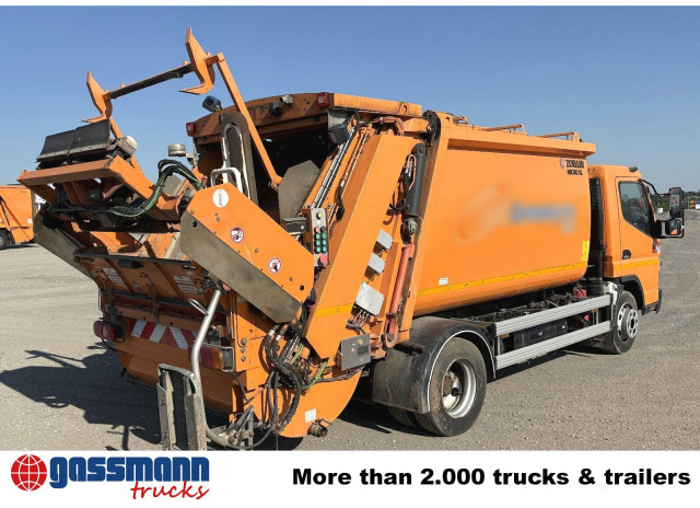 Mitsubishi Fuso 7C18 4x2, Zöller Micro XL 7, Zöller - Utcaseprő gép: 3 kép. Mitsubishi Fuso 7C18 4x2, Zöller Micro XL 7, Zöller - Utcaseprő gép: 3 kép.