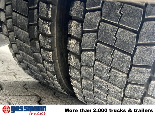 Iveco Stralis AD440X42T/P 4x2, Ex- Army - Nyergesvontató: 2 kép. Iveco Stralis AD440X42T/P 4x2, Ex- Army - Nyergesvontató: 2 kép.