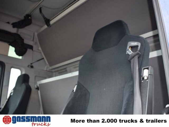 MAN TGX 18.440 4x2 LLS-U, Hydraulik, Low Liner, XXL - Nyergesvontató: 5 kép. MAN TGX 18.440 4x2 LLS-U, Hydraulik, Low Liner, XXL - Nyergesvontató: 5 kép.