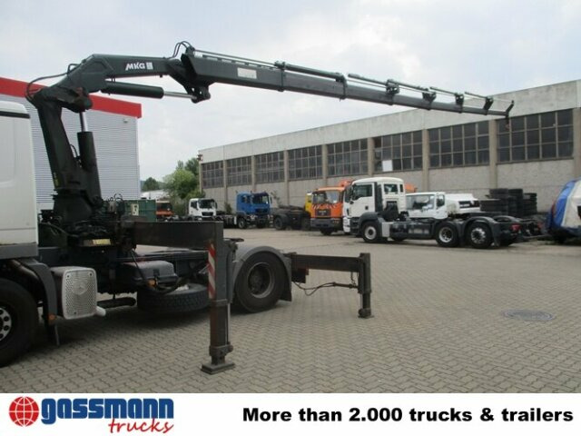 Mercedes-Benz Actros 1836 LS 4x2 mit Kran MKG HLK 330HP - Nyergesvontató: 5 kép. Mercedes-Benz Actros 1836 LS 4x2 mit Kran MKG HLK 330HP - Nyergesvontató: 5 kép.