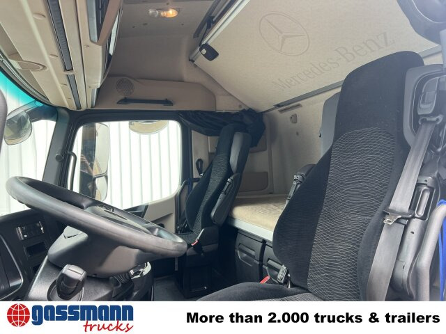 Mercedes-Benz Actros 1843 LS 4x2, Retarder - Nyergesvontató: 4 kép. Mercedes-Benz Actros 1843 LS 4x2, Retarder - Nyergesvontató: 4 kép.