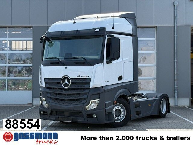 Mercedes-Benz Actros 1845 LSnRL 4x2, Retarder, Volumer, - Nyergesvontató: 1 kép. Mercedes-Benz Actros 1845 LSnRL 4x2, Retarder, Volumer, - Nyergesvontató: 1 kép.