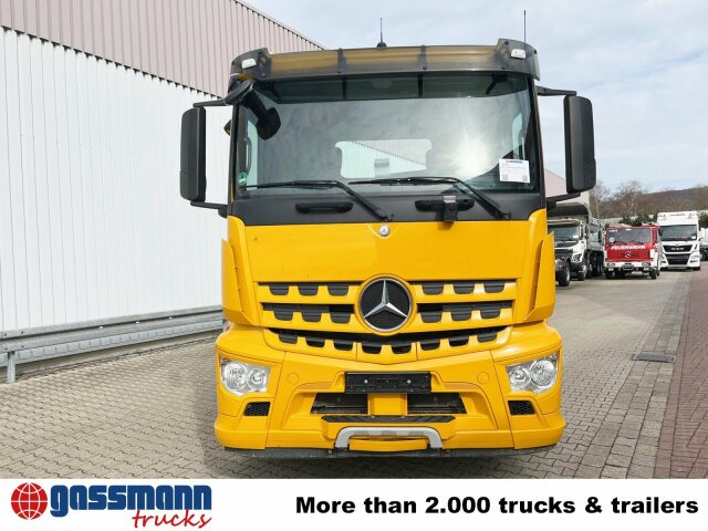 Nyergesvontató Mercedes-Benz Arocs 2640 LS 6x4, Hydraulik: 8 kép.
