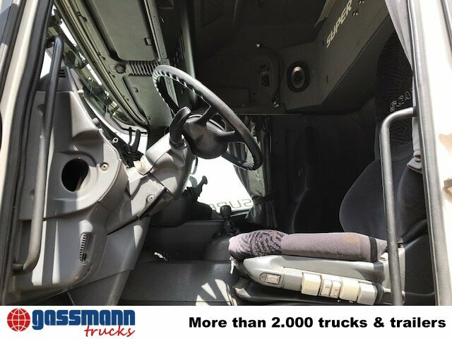 Scania R124 L 420 4x2, Retarder, Hydraulik - Nyergesvontató: 2 kép. Scania R124 L 420 4x2, Retarder, Hydraulik - Nyergesvontató: 2 kép.