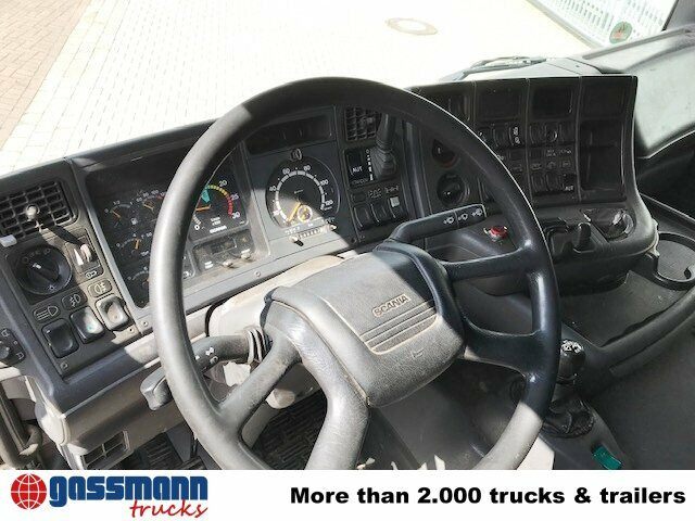 Scania R124 L 420 4x2, Retarder, Hydraulik - Nyergesvontató: 3 kép. Scania R124 L 420 4x2, Retarder, Hydraulik - Nyergesvontató: 3 kép.