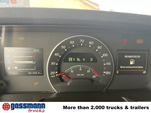 Volvo FH16 750 8x4, Retarder, Globetrotter, - Nyergesvontató: 5 kép. Volvo FH16 750 8x4, Retarder, Globetrotter, - Nyergesvontató: 5 kép.
