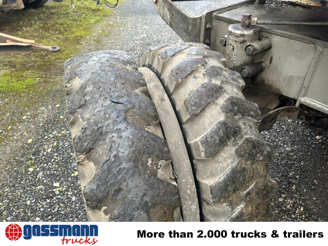 O & K Mobilbagger MH 4 PLUS/PL - Gumikerekes kotró: 4 kép. O & K Mobilbagger MH 4 PLUS/PL - Gumikerekes kotró: 4 kép.