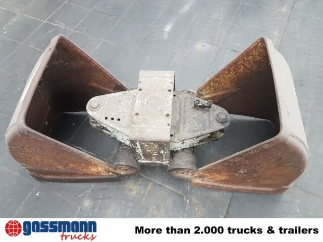 Palfinger 2 Schalengreifer - Csipegető kanál: 2 kép. Palfinger 2 Schalengreifer - Csipegető kanál: 2 kép.