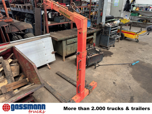 Palfinger Palettengabel - Raklapvilla: 2 kép. Palfinger Palettengabel - Raklapvilla: 2 kép.