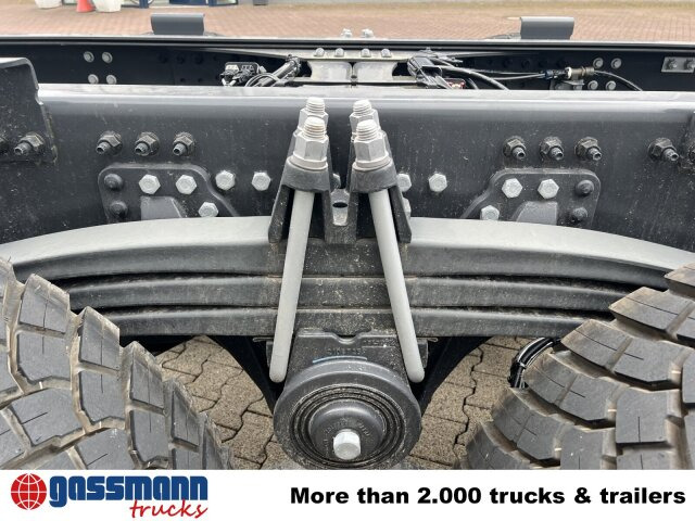 Renault C 480 8x4 - Horgos rakodó teherautó: 5 kép. Renault C 480 8x4 - Horgos rakodó teherautó: 5 kép.