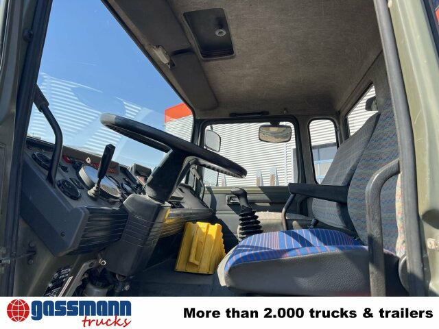 Renault Midliner S170 4x4, 6000l Wassertank - Tartályos teherautó: 5 kép. Renault Midliner S170 4x4, 6000l Wassertank - Tartályos teherautó: 5 kép.