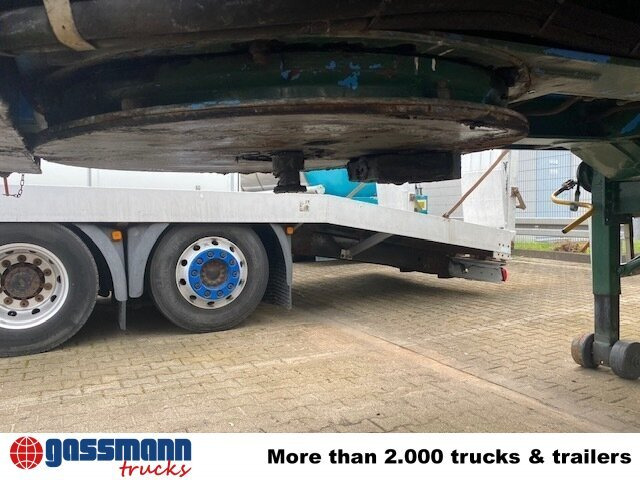 SCHELLING 504 H 22 mit Kran Ferrari 708, 7m/t - Platós félpótkocsi: 2 kép. SCHELLING 504 H 22 mit Kran Ferrari 708, 7m/t - Platós félpótkocsi: 2 kép.