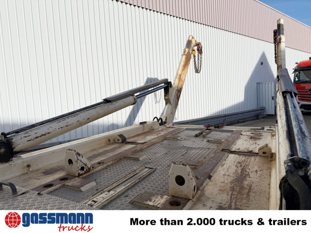 Scania P 320/400 6x2-4, Lenk-/Liftachse, - Konténerszállító: 2 kép. Scania P 320/400 6x2-4, Lenk-/Liftachse, - Konténerszállító: 2 kép.