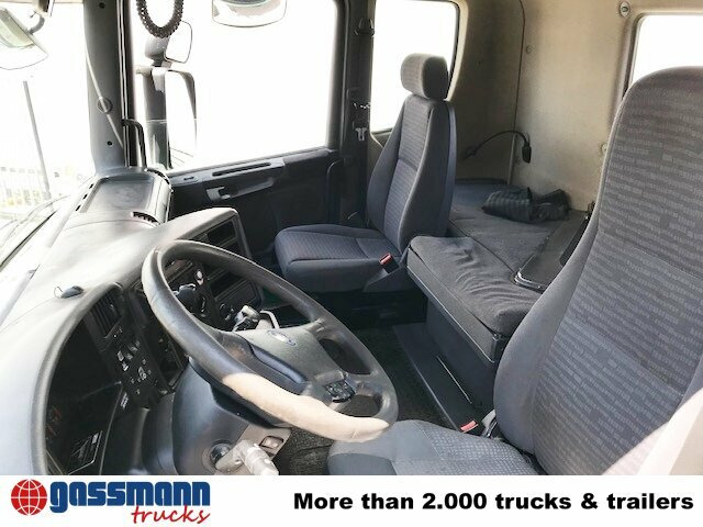 Scania R420 6x2/4 Vorlauflenk-/Liftachse - Konténerszállító: 5 kép. Scania R420 6x2/4 Vorlauflenk-/Liftachse - Konténerszállító: 5 kép.