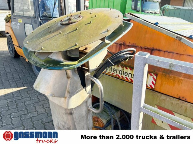 Schmidt SST20-FH Salzstreuer ca. 2m³, Unimog - Homok-/ Sószóró - Többcélú/ Speciális jármű: 3 kép. Schmidt SST20-FH Salzstreuer ca. 2m³, Unimog - Homok-/ Sószóró - Többcélú/ Speciális jármű: 3 kép.