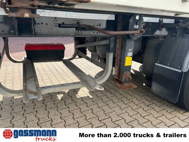 Schmitz Cargobull ZWF 18 - Rönkszállító pótkocsi: 3 kép. Schmitz Cargobull ZWF 18 - Rönkszállító pótkocsi: 3 kép.