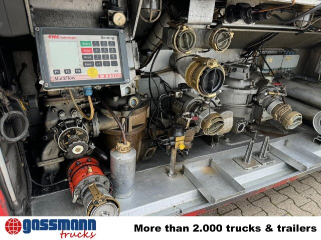 Schrader Z-STA 24-42.7/4, 4 Kammern, ca. 42700l, 2x - Tartályos félpótkocsi: 5 kép. Schrader Z-STA 24-42.7/4, 4 Kammern, ca. 42700l, 2x - Tartályos félpótkocsi: 5 kép.