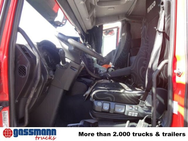 StralisAT260S46Y/FS, Unfallschaden! - Dobozos felépítményű teherautó: 4 kép. StralisAT260S46Y/FS, Unfallschaden! - Dobozos felépítményű teherautó: 4 kép.