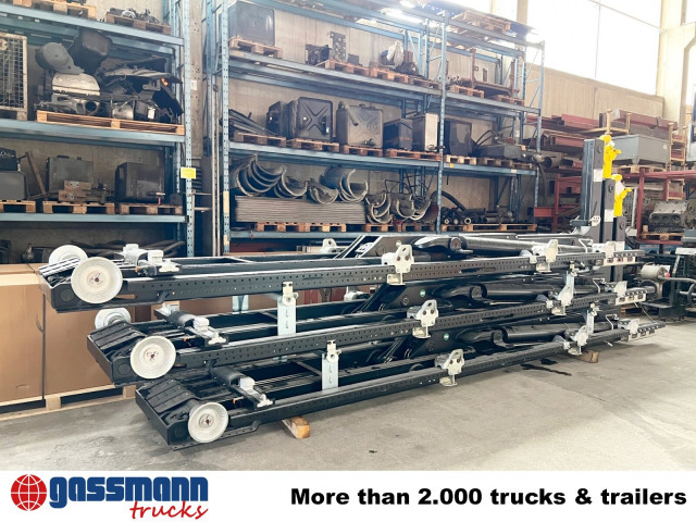 T26-55-S Abrollanlage - Horgos rakodó teherautó: 2 kép. T26-55-S Abrollanlage - Horgos rakodó teherautó: 2 kép.