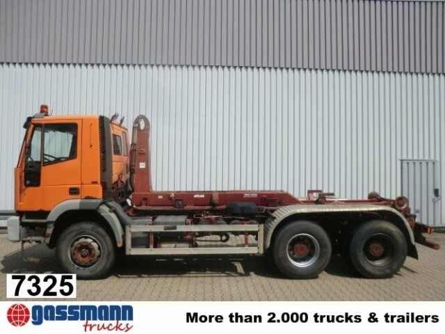 Trakker 320 E34 6x460EH 34 6x4, - Horgos rakodó teherautó: 1 kép. Trakker 320 E34 6x460EH 34 6x4, - Horgos rakodó teherautó: 1 kép.
