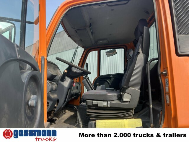 Unimog U 300 4x4, Kipper, Kommunalhydraulik, - Platós teherautó, Többcélú/ Speciális jármű: 5 kép. Unimog U 300 4x4, Kipper, Kommunalhydraulik, - Platós teherautó, Többcélú/ Speciális jármű: 5 kép.