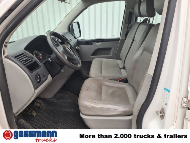 Volkswagen T5 Doka 4x2, 2.0 ltr. TDI Pritsche - Platós kisteherautó, Duplakabinos kisteherautó: 5 kép. Volkswagen T5 Doka 4x2, 2.0 ltr. TDI Pritsche - Platós kisteherautó, Duplakabinos kisteherautó: 5 kép.