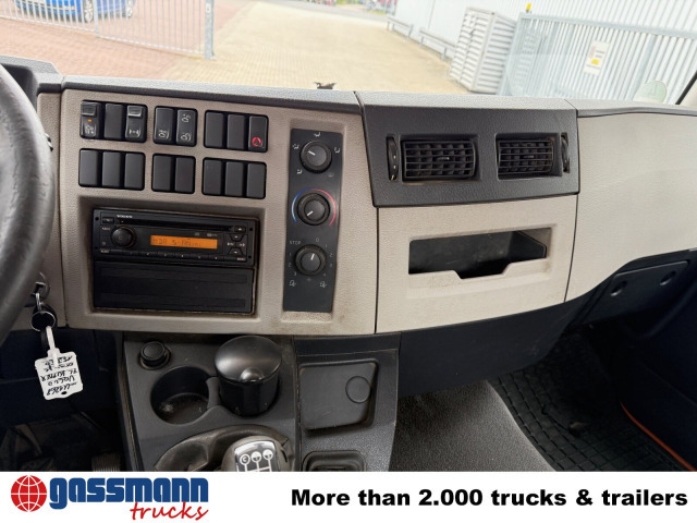 Volvo FL 240 4x2 - Billenőplatós teherautó: 4 kép. Volvo FL 240 4x2 - Billenőplatós teherautó: 4 kép.