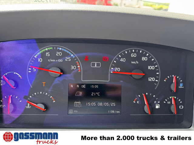Volvo FL 280 4x4 - Billenőplatós teherautó: 3 kép. Volvo FL 280 4x4 - Billenőplatós teherautó: 3 kép.