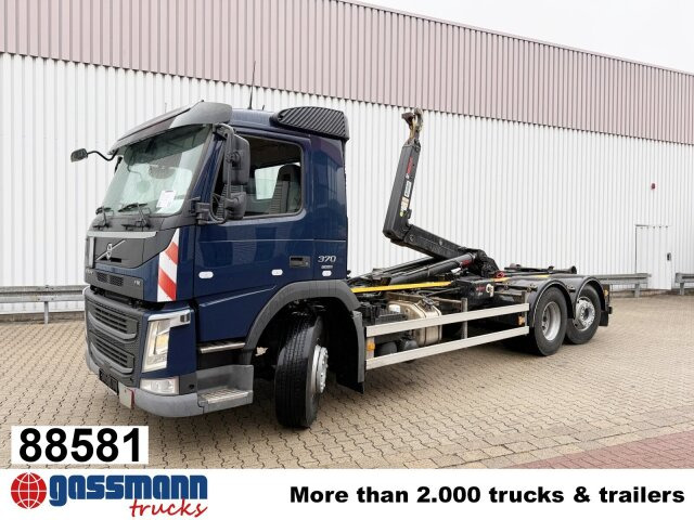 Volvo FM 370/410 6x2, Lenk-/Liftachse - Horgos rakodó teherautó: 1 kép. Volvo FM 370/410 6x2, Lenk-/Liftachse - Horgos rakodó teherautó: 1 kép.