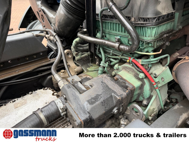 Volvo FM 410 6x2, Lenk-/Liftachse, Motorabtrieb - Horgos rakodó teherautó: 3 kép. Volvo FM 410 6x2, Lenk-/Liftachse, Motorabtrieb - Horgos rakodó teherautó: 3 kép.