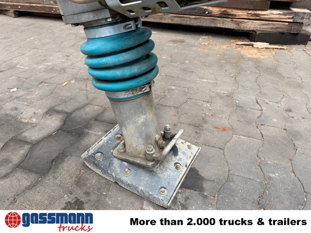 Weber SRV 590 Stampfer - Döngölőgép: 5 kép. Weber SRV 590 Stampfer - Döngölőgép: 5 kép.