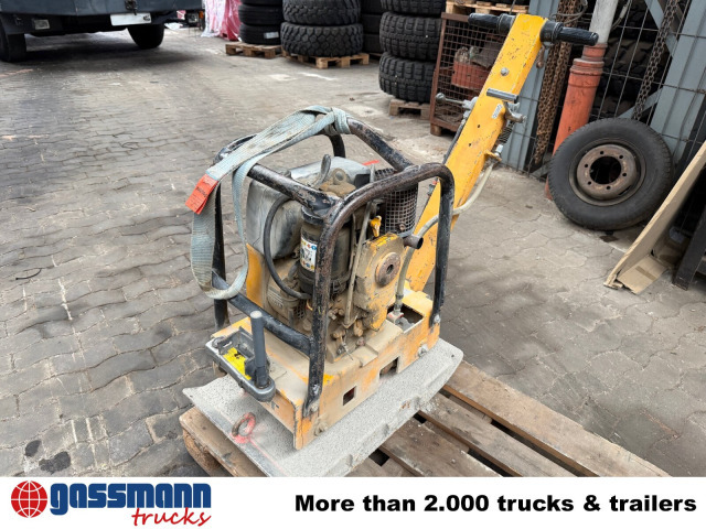 Weber TC 50-2 Rüttelplatte - Lapvibrátor: 5 kép. Weber TC 50-2 Rüttelplatte - Lapvibrátor: 5 kép.