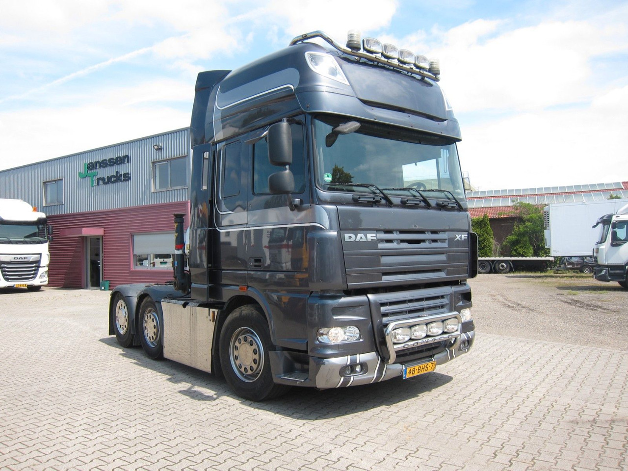 DAF XF 105 510 6X2 Copma 21t/m Kran/Crane/ Grua/Funk - Nyergesvontató: 1 kép. DAF XF 105 510 6X2 Copma 21t/m Kran/Crane/ Grua/Funk - Nyergesvontató: 1 kép.
