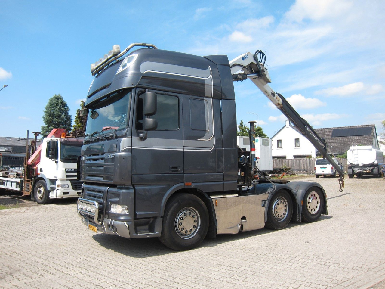 DAF XF 105 510 6X2 Copma 21t/m Kran/Crane/ Grua/Funk - Nyergesvontató: 2 kép. DAF XF 105 510 6X2 Copma 21t/m Kran/Crane/ Grua/Funk - Nyergesvontató: 2 kép.