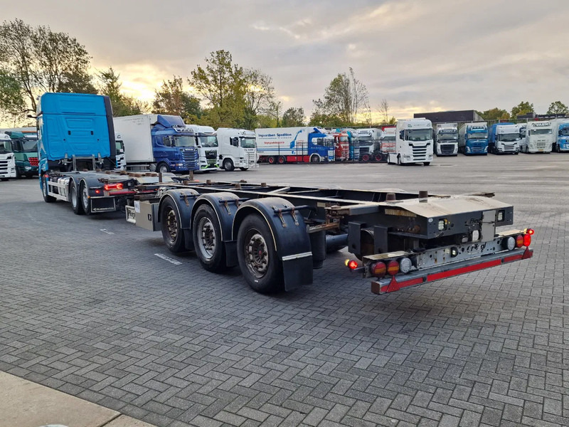 Mercedes-Benz Actros 2553 6x2 - BDF - Retarder - 4.90 WB - Full air + Fliegl trailer 2017 - Cserefelépítményes teherautó: 5 kép. Mercedes-Benz Actros 2553 6x2 - BDF - Retarder - 4.90 WB - Full air + Fliegl trailer 2017 - Cserefelépítményes teherautó: 5 kép.