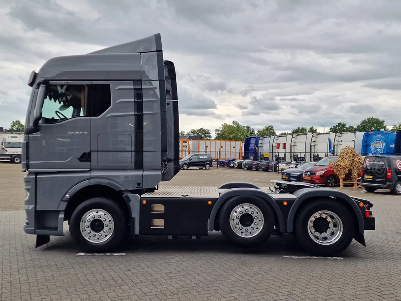 MAN TGX 26.540 6x2/4 - New - Retarder - PTO - Custom exterior - Chassis cover - NEW - Nyergesvontató: 4 kép. MAN TGX 26.540 6x2/4 - New - Retarder - PTO - Custom exterior - Chassis cover - NEW - Nyergesvontató: 4 kép.