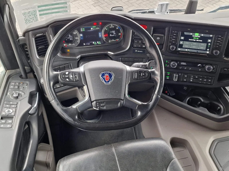 Nyergesvontató Scania G450 NGS A6x2/4LB Highline: 17 kép.