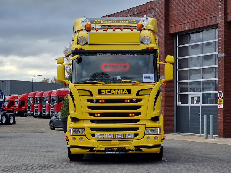 Scania R450 Highline 6x2 - Manual gearbox - PTO/Hydraulic - Custom interior - Full air - Euro 6 - Nyergesvontató: 2 kép. Scania R450 Highline 6x2 - Manual gearbox - PTO/Hydraulic - Custom interior - Full air - Euro 6 - Nyergesvontató: 2 kép.