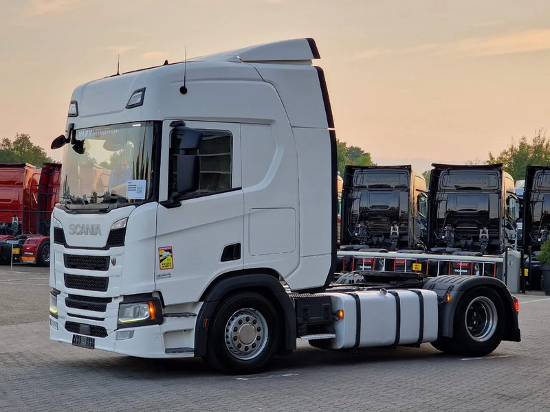 Scania R450 NGS Highline 4x2 - Retarder - Full air - Led - Navi - 2x tank - Nyergesvontató: 3 kép. Scania R450 NGS Highline 4x2 - Retarder - Full air - Led - Navi - 2x tank - Nyergesvontató: 3 kép.