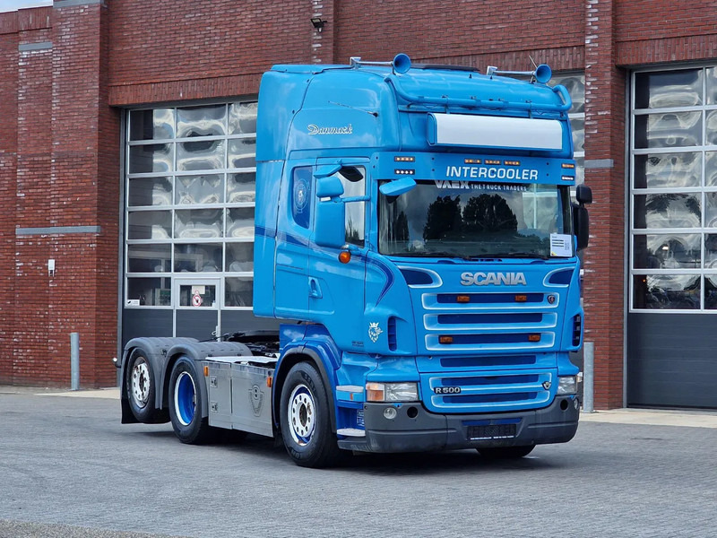Scania R500 V8 Topline 6x2 - PTO/Hydraulic - Euro5 - Leather - Nyergesvontató: 1 kép. Scania R500 V8 Topline 6x2 - PTO/Hydraulic - Euro5 - Leather - Nyergesvontató: 1 kép.