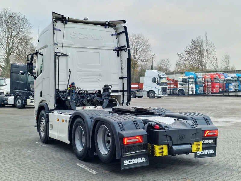 Scania R530 V8 NGS Highline 6x2 - PTO/Hydraulic - Retarder - Full air - Leather - Led - Nyergesvontató: 5 kép. Scania R530 V8 NGS Highline 6x2 - PTO/Hydraulic - Retarder - Full air - Leather - Led - Nyergesvontató: 5 kép.