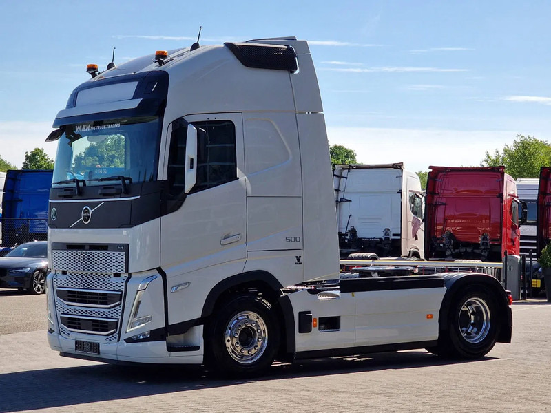 Volvo FH 13.500 Globetrotter XL 4x2 - NEW - Full spec - I parkcool - Full air - - Nyergesvontató: 3 kép. Volvo FH 13.500 Globetrotter XL 4x2 - NEW - Full spec - I parkcool - Full air - - Nyergesvontató: 3 kép.