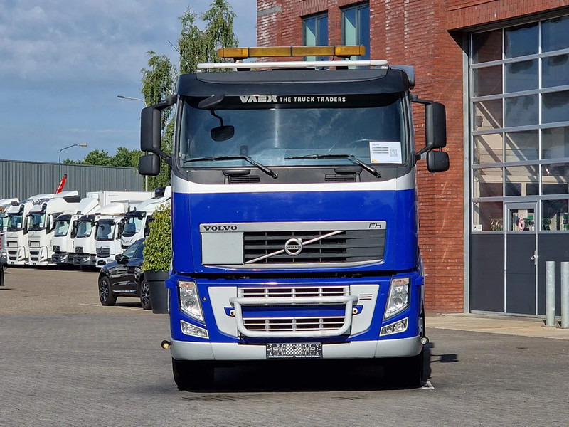 Volvo FH 13.520 Low roof 6x2 - Retarder - Steel/air - PTO/Hydraulic - I shift - - Nyergesvontató: 2 kép. Volvo FH 13.520 Low roof 6x2 - Retarder - Steel/air - PTO/Hydraulic - I shift - - Nyergesvontató: 2 kép.