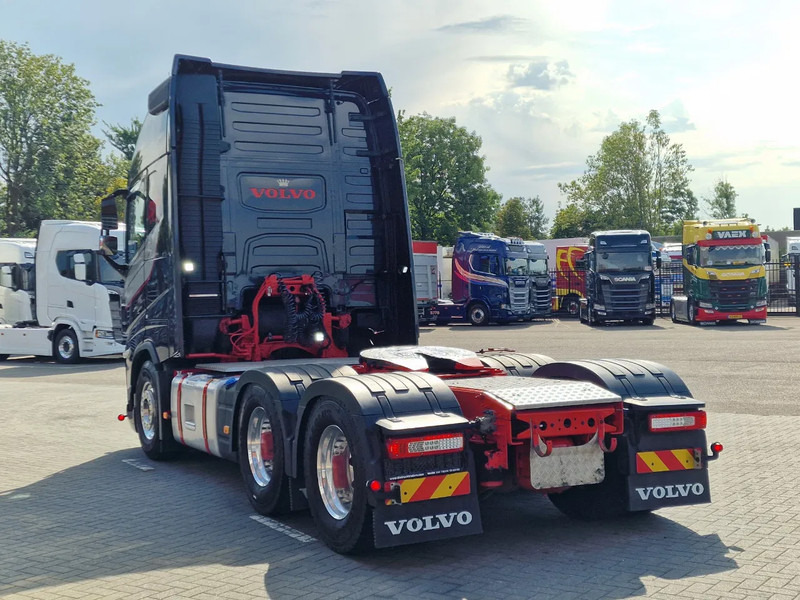 Volvo FH 13.540 Globetrotterl XL 6x4 - Royal - Retarder - Full air - 3.40 WB - Low KM - Nyergesvontató: 5 kép. Volvo FH 13.540 Globetrotterl XL 6x4 - Royal - Retarder - Full air - 3.40 WB - Low KM - Nyergesvontató: 5 kép.